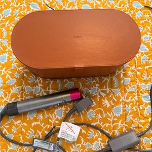 Dyson Airwrap with Case